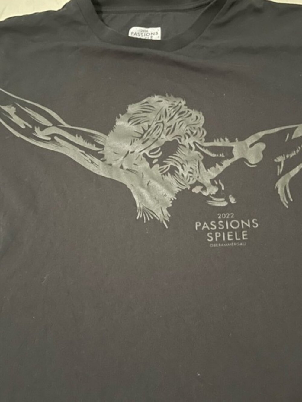 Modern Jesus Tee Men’s Size Large - Picture 3 of 5